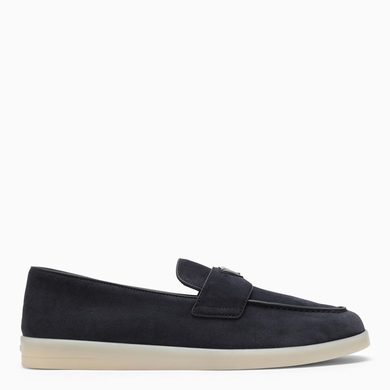 Blue suede loafer with logo
