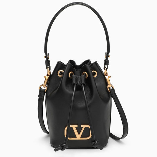 VLogo Signature black leather bucket bag