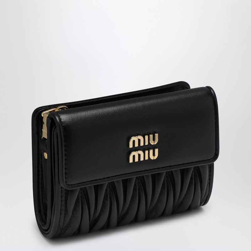 Black matelassé leather small wallet