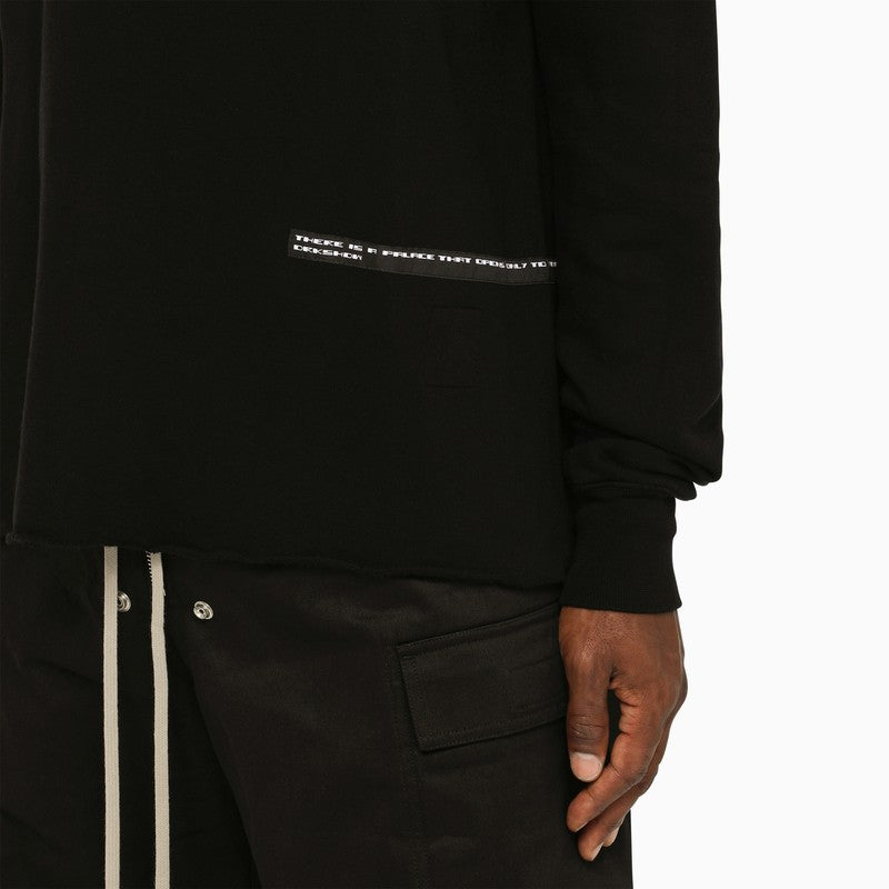 Black logoed crewneck sweatshirt