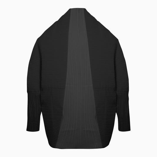 Black shawl in pleated fabric