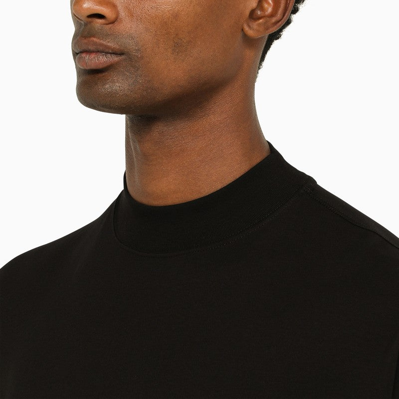 Wide black crew-neck T-shirt