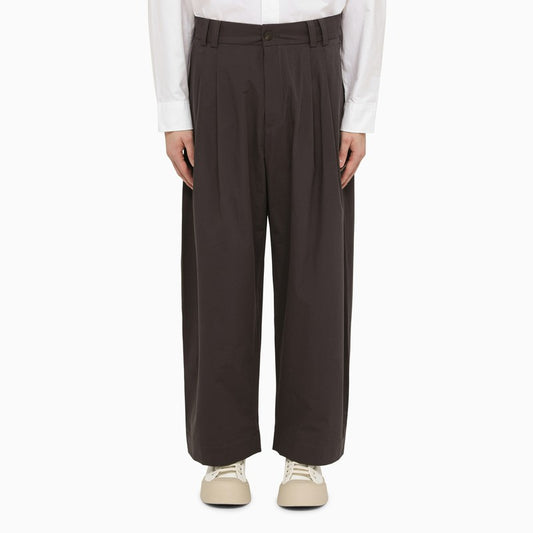 Grey cotton trousers with pleats