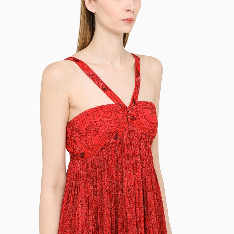 Pleated dress in red print