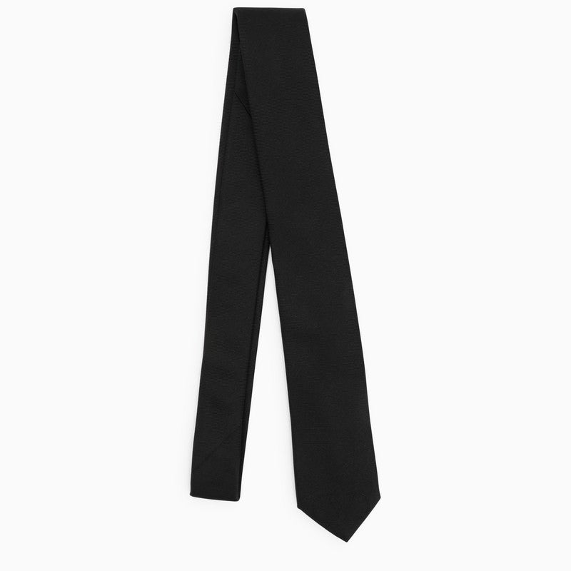 Silk black tie