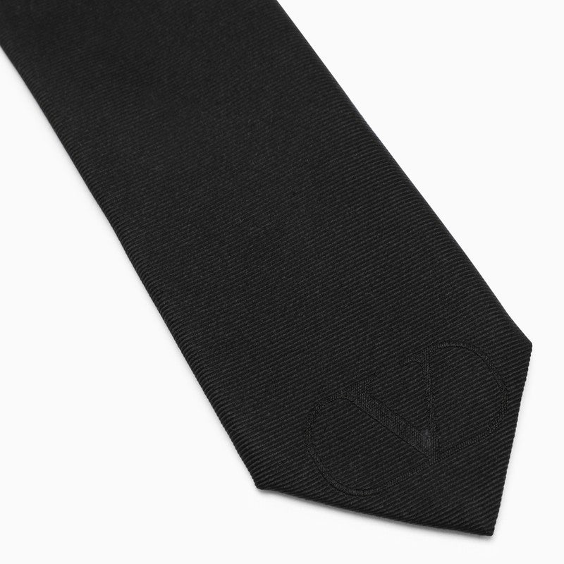 Silk black tie