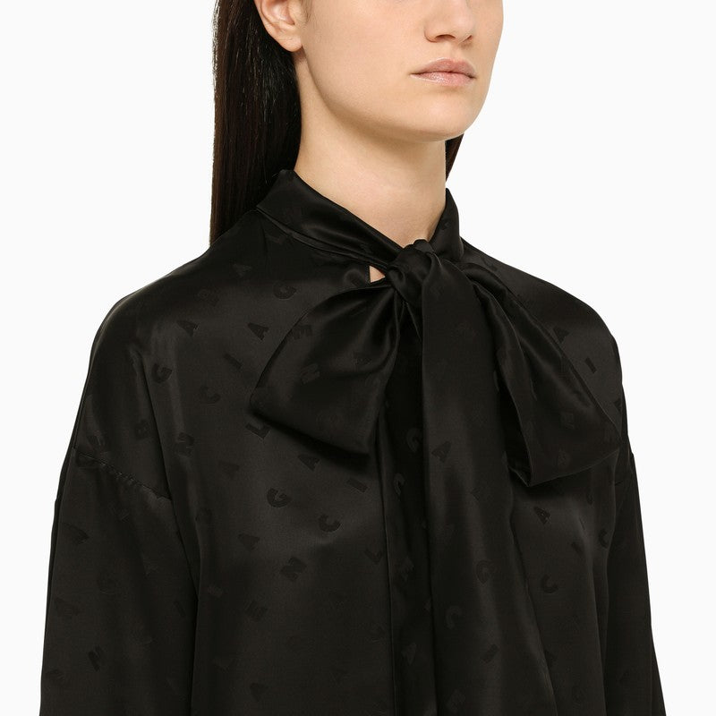 Jacquard black blouse