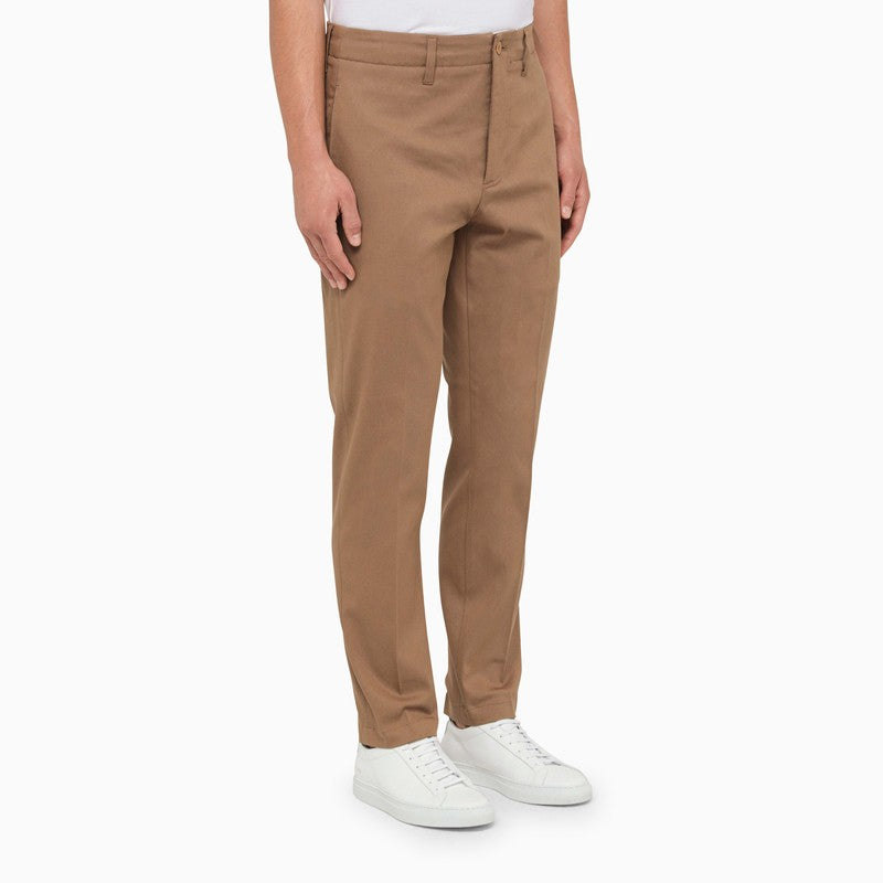 Caramel-coloured cotton chino trousers –